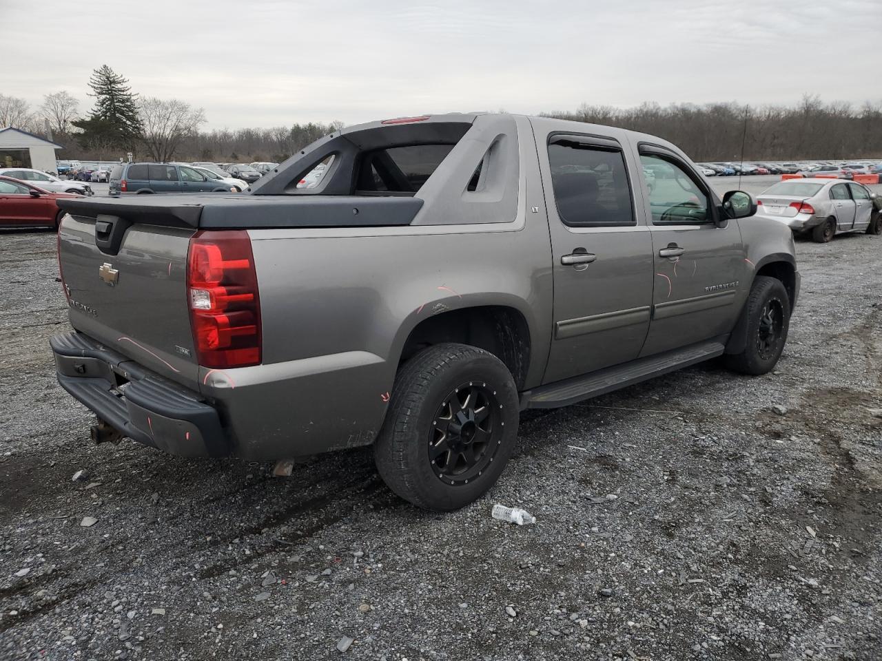 2009 Chevrolet Avalanche VIN 3GNFK22069G219929 Copart auction photo, front end / minor dent/scratches damage thumbnail 3