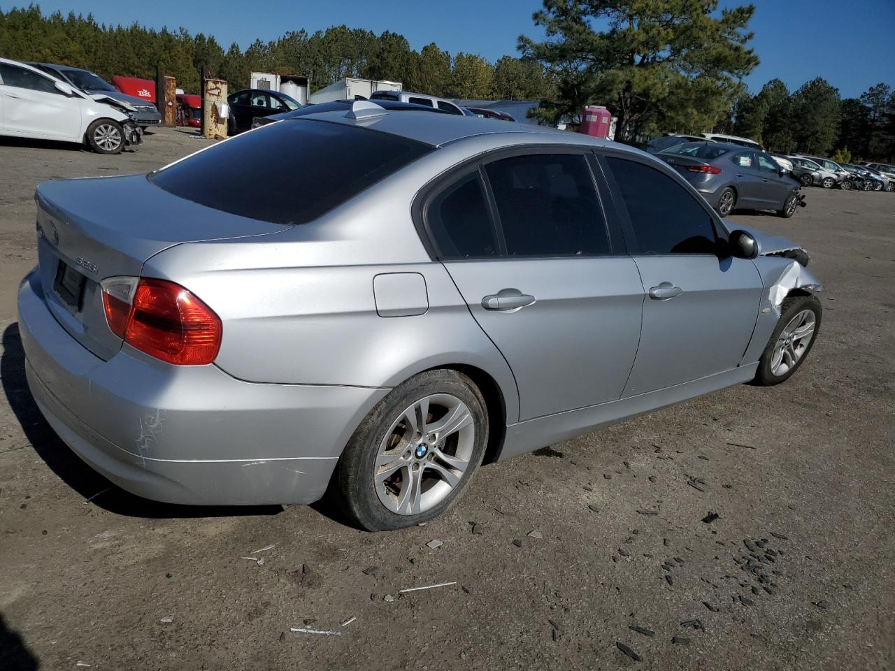 2008 BMW 3er VIN WBAVA37528NL51803 Copart auction photo, front end / side damage thumbnail 3
