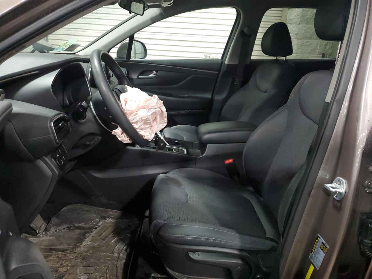 2019 Hyundai Santa Fe VIN 5NMS2CAD3KH111246 Copart auction photo, front end damage thumbnail 7