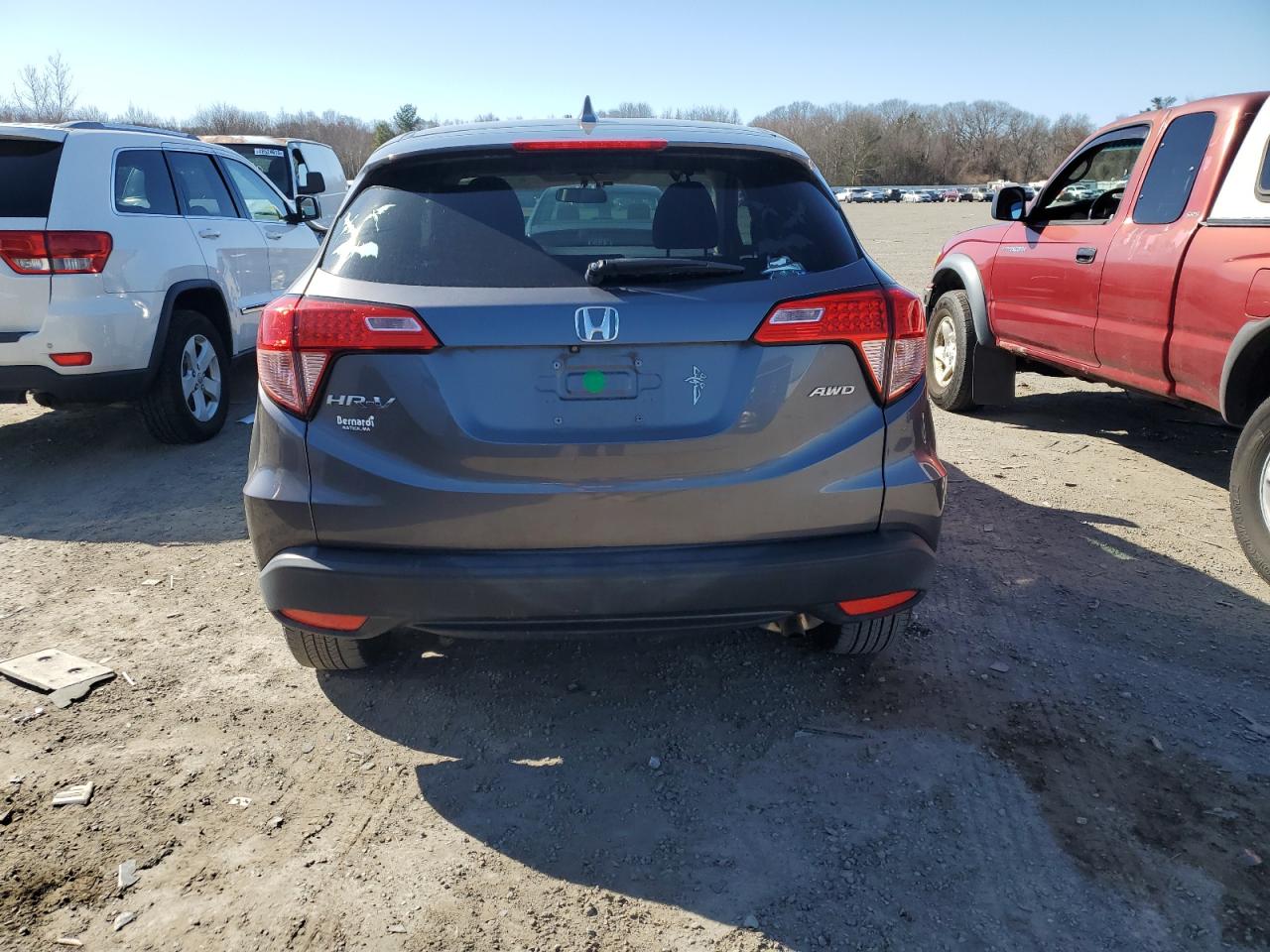 2017 Honda HR-V VIN 3CZRU6H58HM703282 Copart auction photo, front end damage thumbnail 6