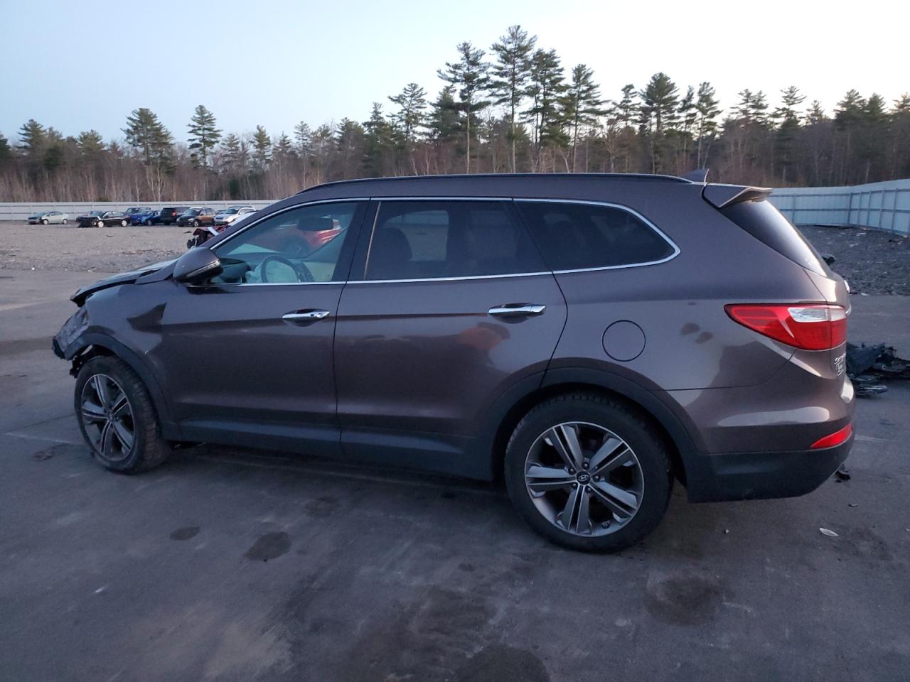2015 Hyundai Santa Fe VIN KM8SRDHF3FU091938 Copart auction photo, front end damage thumbnail 2