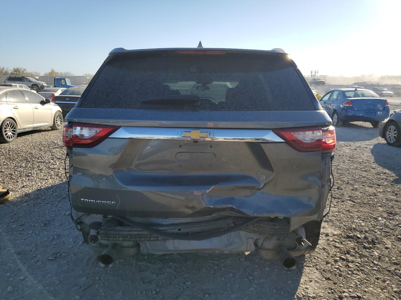 2019 Chevrolet Traverse VIN 1GNERFKW4KJ225719 Copart auction photo, unknown damage thumbnail 6