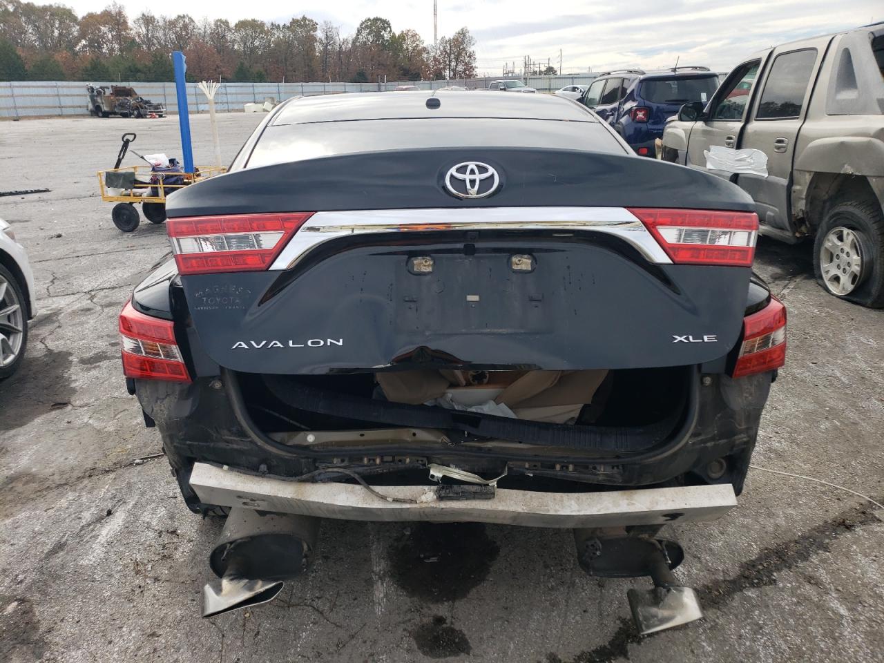 2016 Toyota Avalon VIN 4T1BK1EB3GU230343 Copart auction photo, front end / rear end damage thumbnail 6