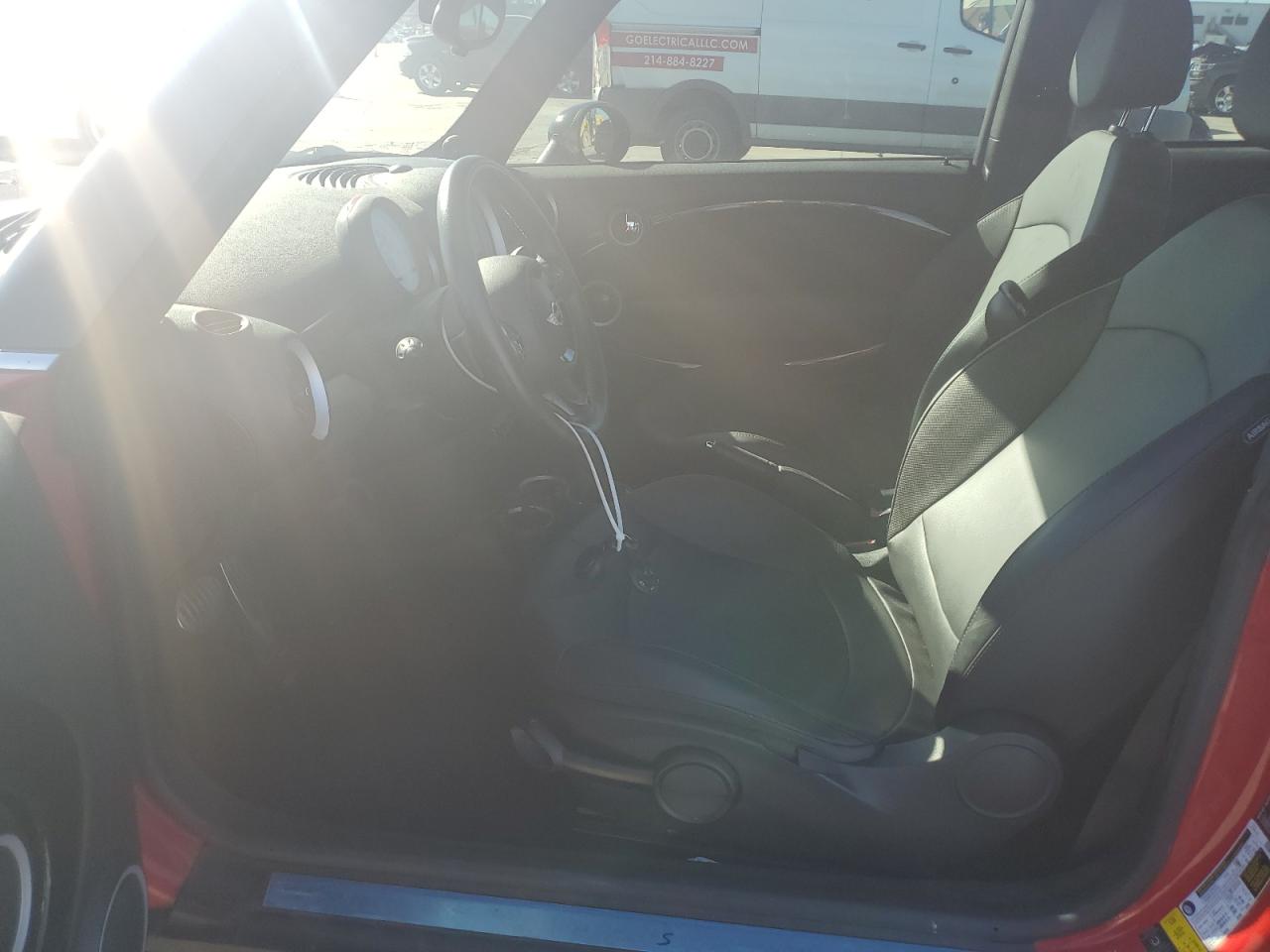 2012 MINI Cooper VIN WMWSV3C59CT387117 Copart auction photo, normal wear damage thumbnail 7