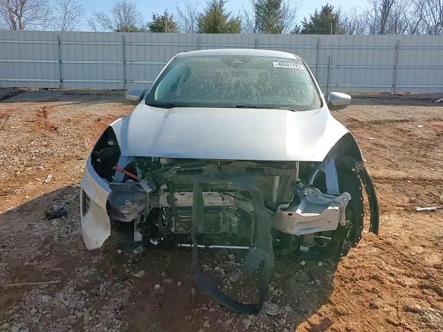 2021 Ford Escape VIN 1FMCU0BZ3MUB20138 Copart auction photo, front end / minor dent/scratches damage thumbnail 11
