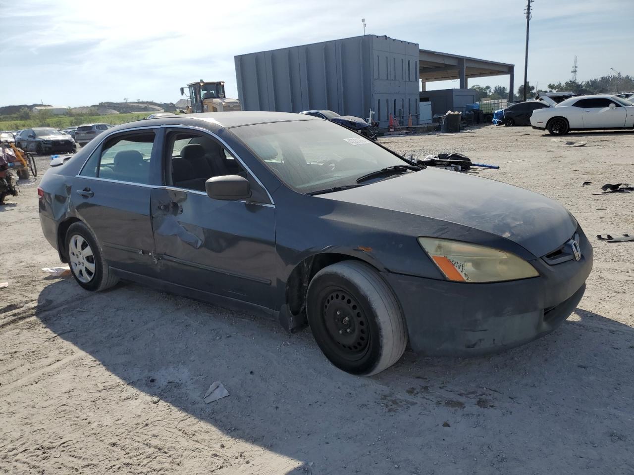 2004 Honda Accord VIN 3HGCM56384G709228 Copart auction photo, side / minor dent/scratches damage thumbnail 4