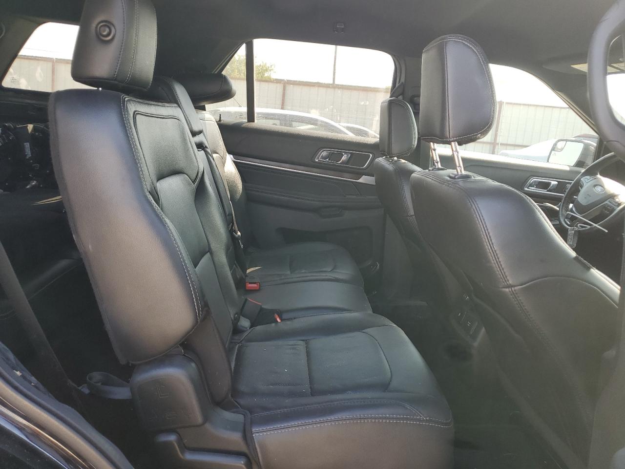 2018 Ford Explorer VIN 1FM5K7F88JGB11647 Copart auction photo, rear end / minor dent/scratches damage thumbnail 11