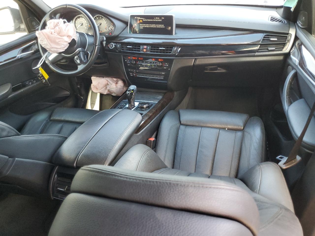 2016 BMW X5 VIN 5UXKR6C52G0J80339 Copart auction photo, front end / minor dent/scratches damage thumbnail 8