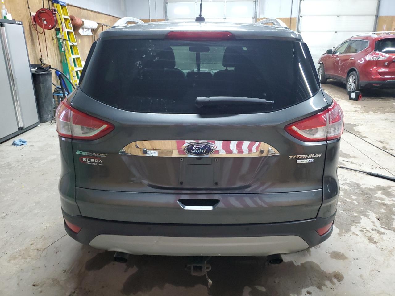 2016 Ford Escape VIN 1FMCU9J90GUC90371 Copart auction photo, front end / minor dent/scratches damage thumbnail 6