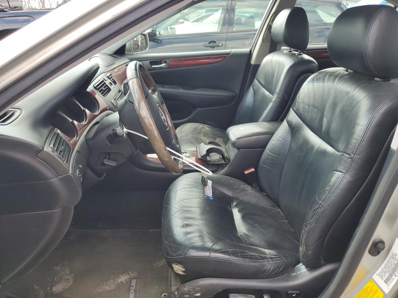 2002 Lexus ES VIN JTHBF30G425015062 Copart auction photo, side / minor dent/scratches damage thumbnail 7