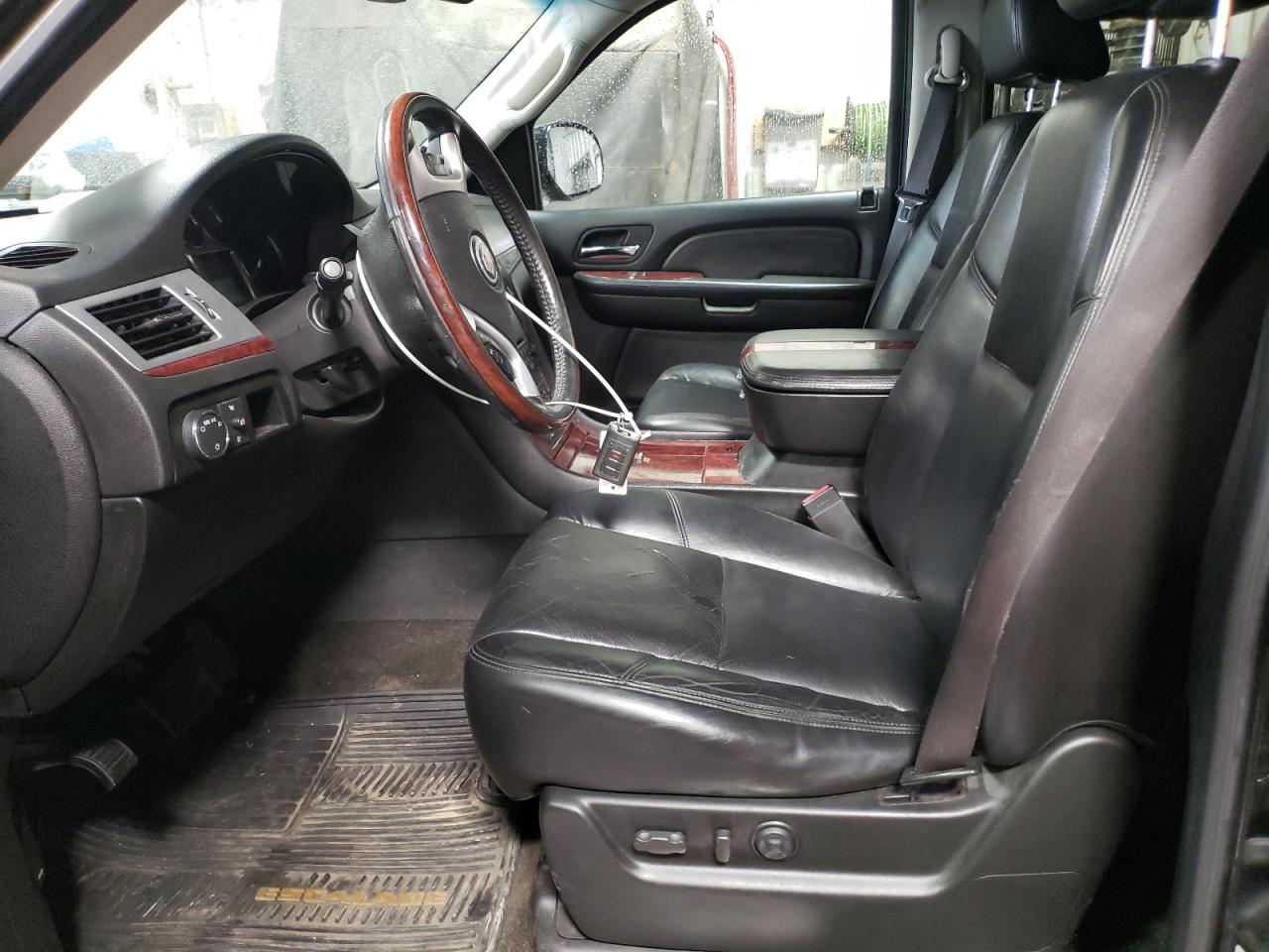 2008 Cadillac Escalade VIN 1GYFK66818R112814 Copart auction photo, hail damage thumbnail 7