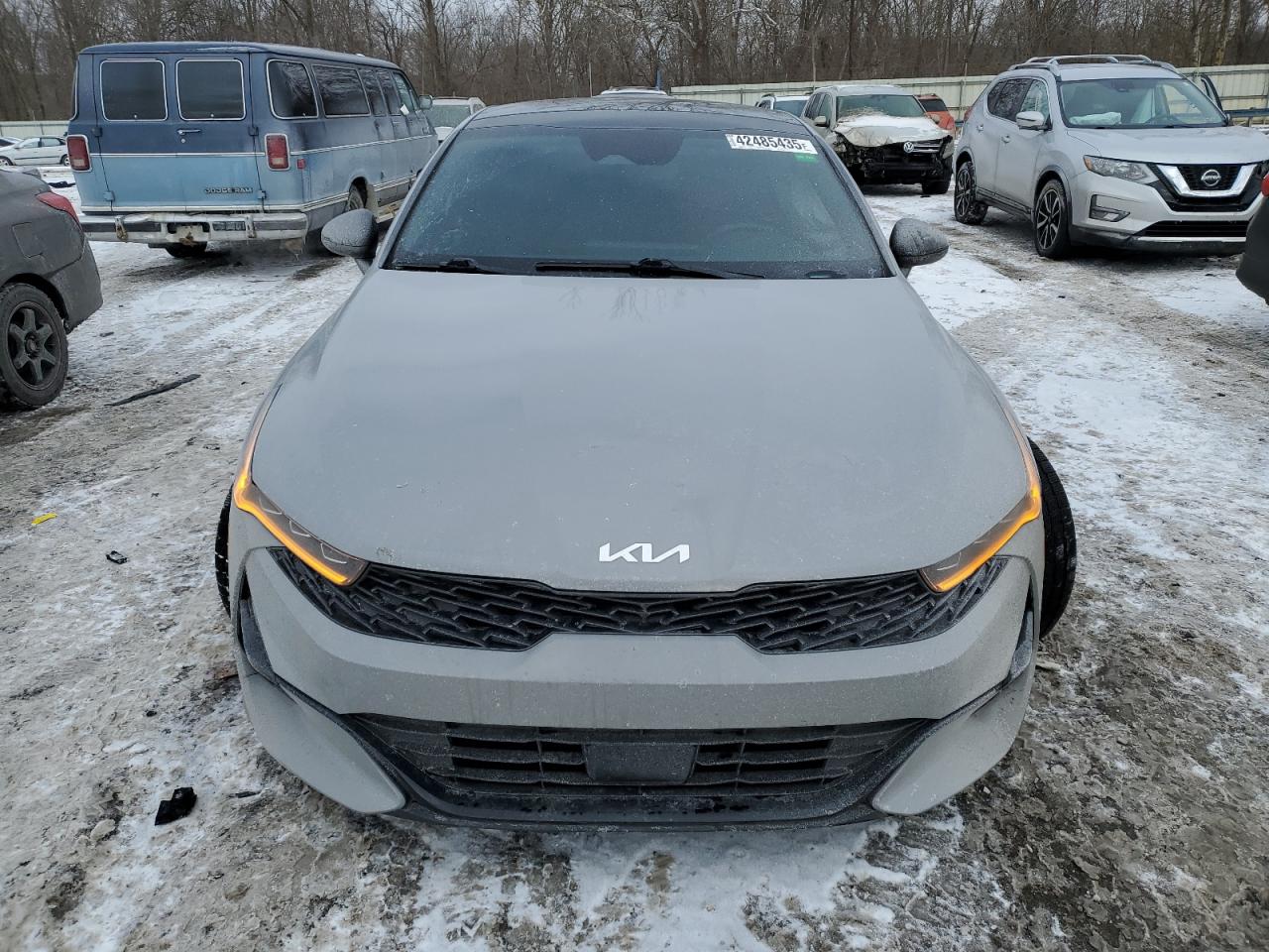2022 KIA K5 VIN 5XXG64J24NG165558 Copart auction photo, side / front end damage thumbnail 5