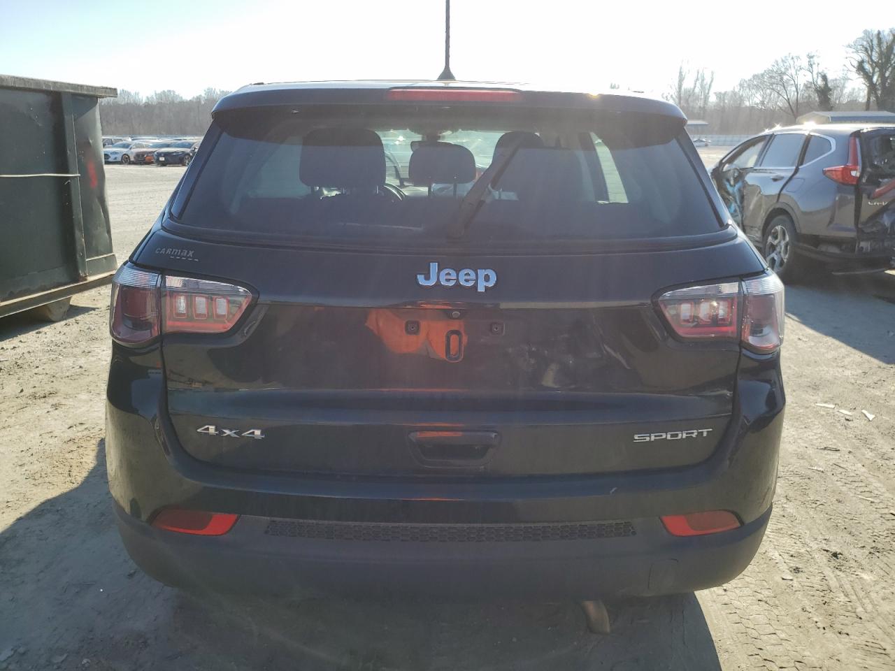 2018 Jeep Compass VIN 3C4NJDABXJT320568 Copart auction photo, front end damage thumbnail 6