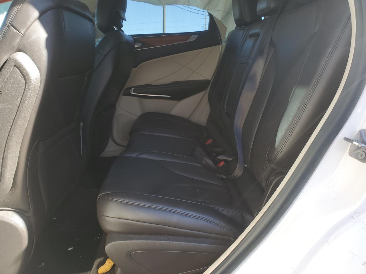 2019 Lincoln MKC VIN 5LMCJ2C99KUL31602 Copart auction photo, side / top/roof damage thumbnail 12