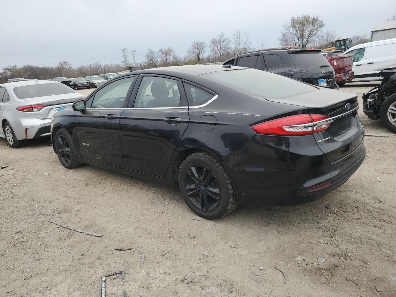 2018 Ford Fusion VIN 3FA6P0LU0JR207726 Copart auction photo, minor dent/scratches damage thumbnail 2