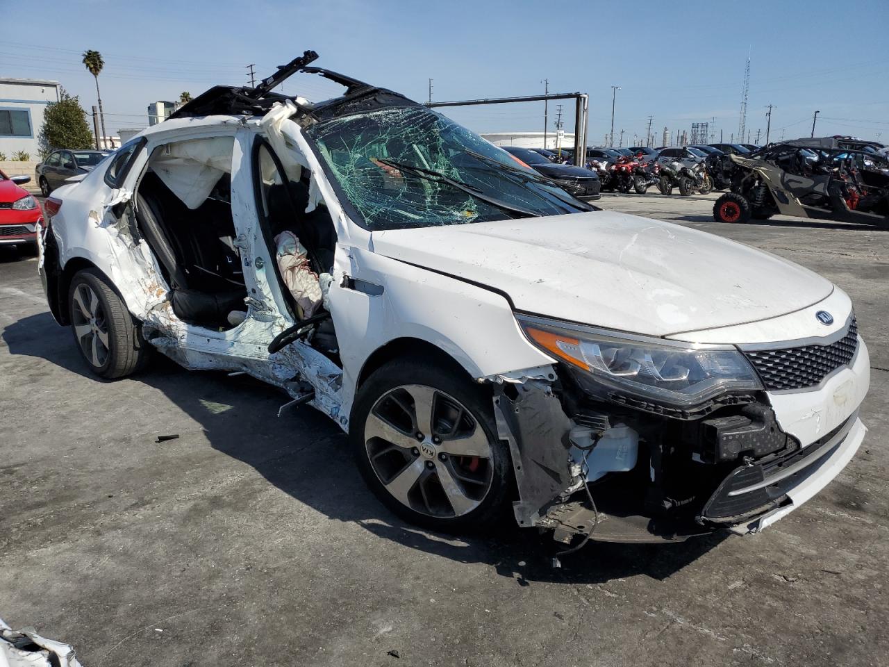 2018 KIA Optima VIN 5XXGW4L25JG207520 Copart auction photo, side / all over damage thumbnail 4