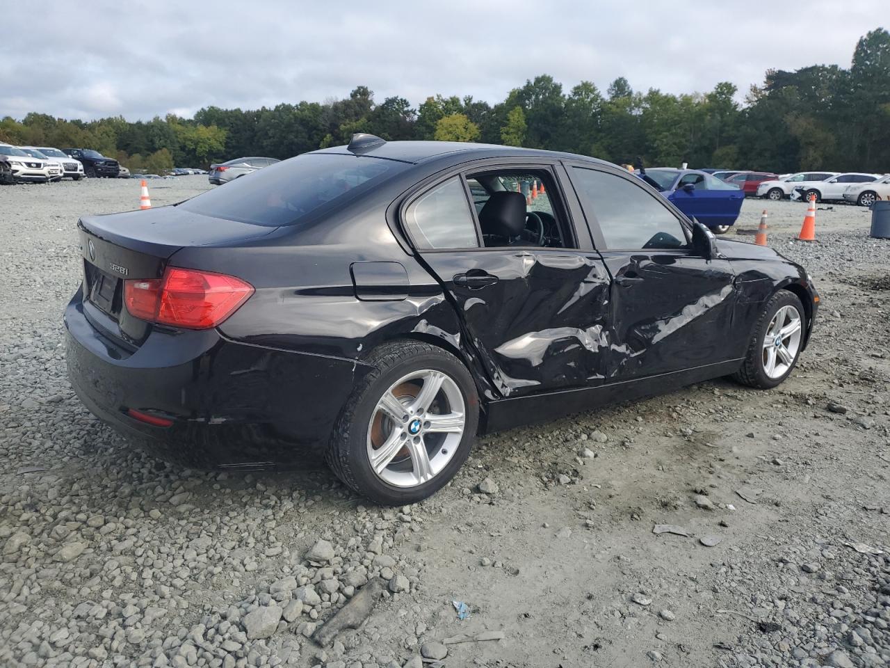2014 BMW 3er VIN WBA3B5G50ENS08053 Copart auction photo, side damage thumbnail 3
