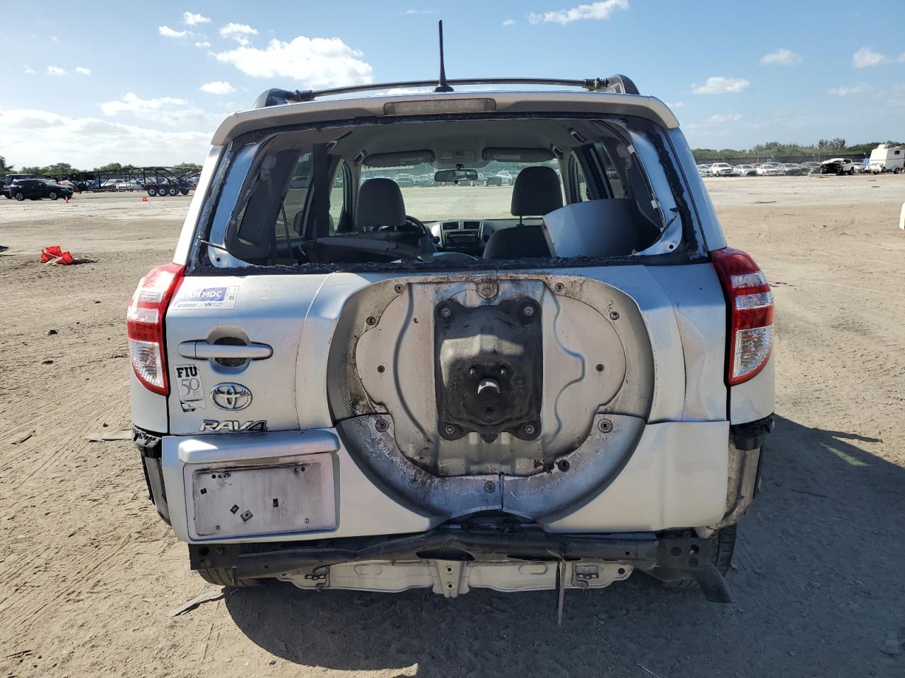 2012 Toyota RAV 4 VIN 2T3KF4DV7CW119684 Copart auction photo, rear end damage thumbnail 6