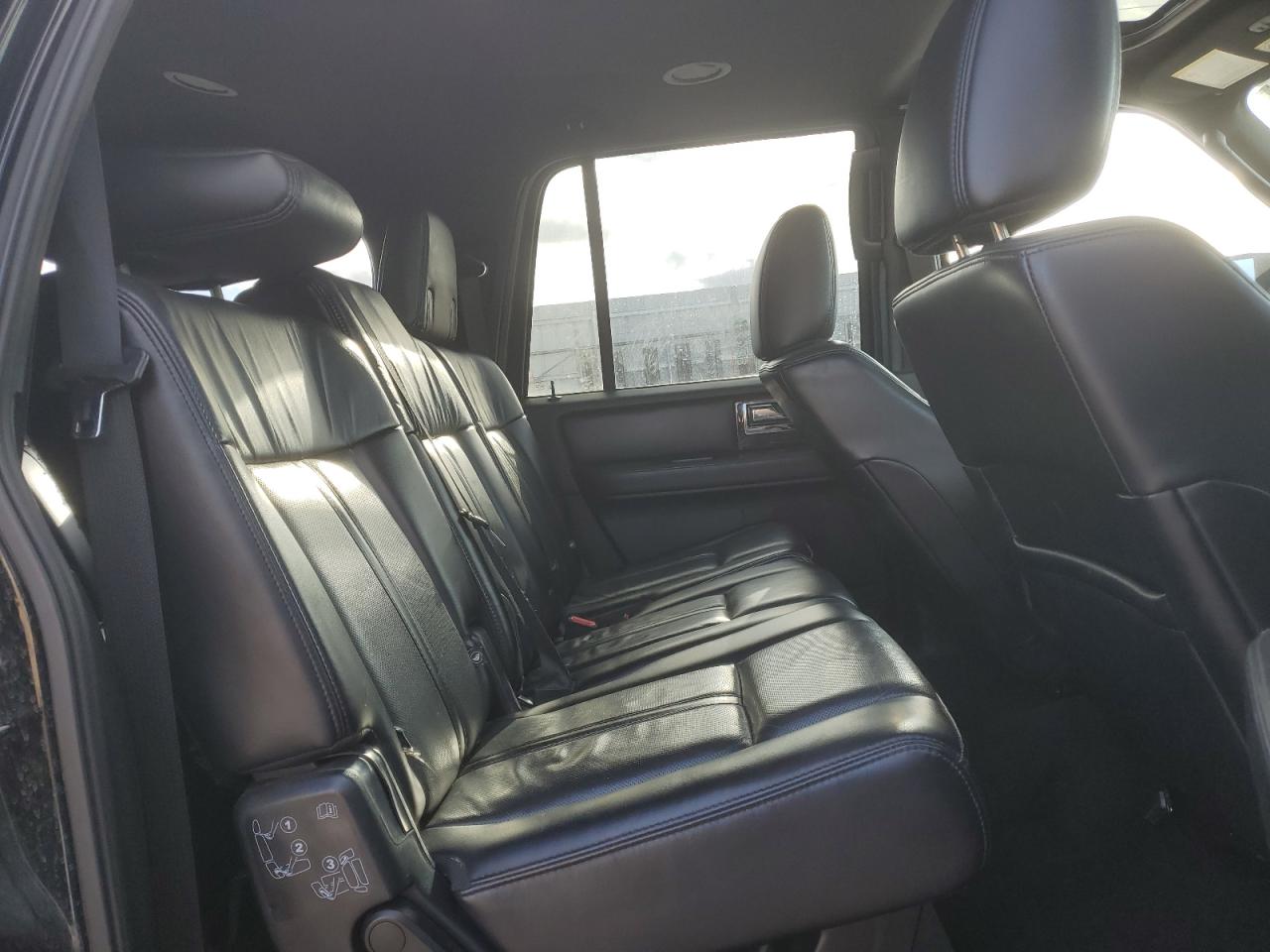 2017 Lincoln Navigator VIN 5LMJJ3JT9HEL09307 Copart auction photo, front end damage thumbnail 11