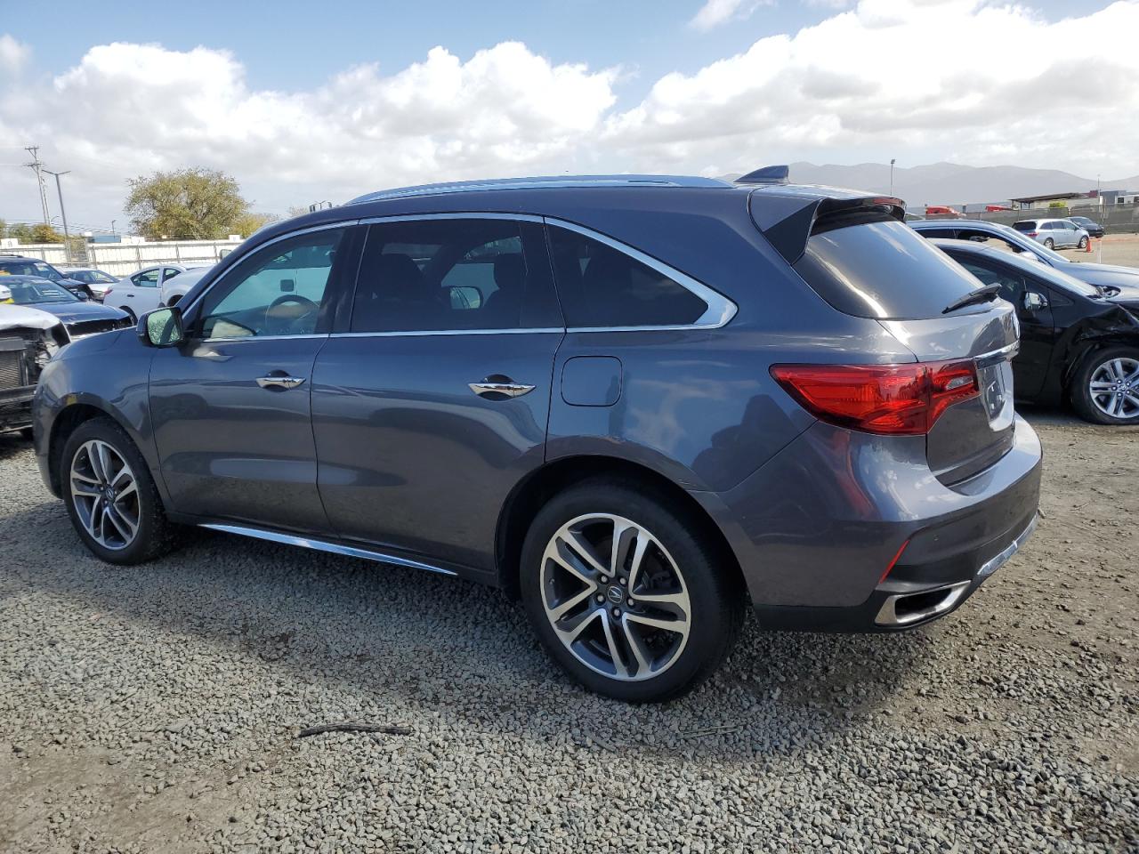 2017 Acura MDX VIN 5FRYD3H82HB010429 Copart auction photo, minor dent/scratches damage thumbnail 2