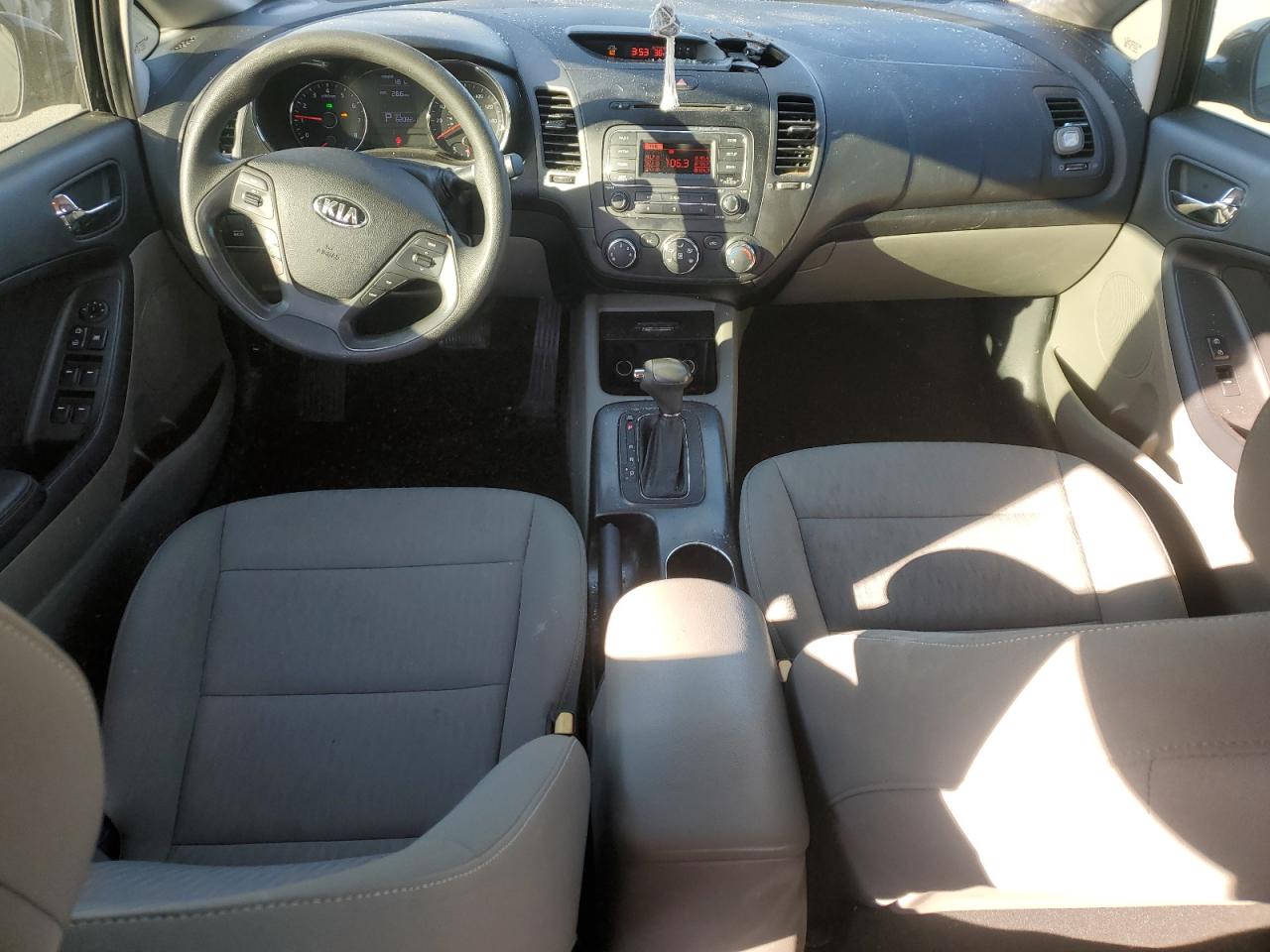 2015 KIA Forte VIN KNAFK4A61F5257675 Copart auction photo, top/roof damage thumbnail 8
