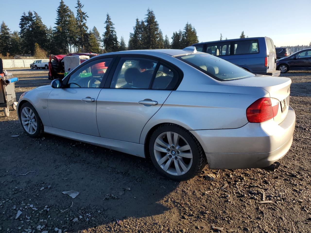 2008 BMW 3er VIN WBAVC535X8A246851 Copart auction photo, side damage thumbnail 2
