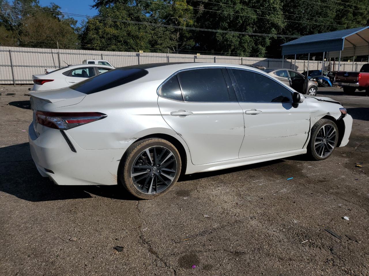 2017 Toyota Camry VIN 4T1B61HK9JU019168 Copart auction photo, all over damage thumbnail 3