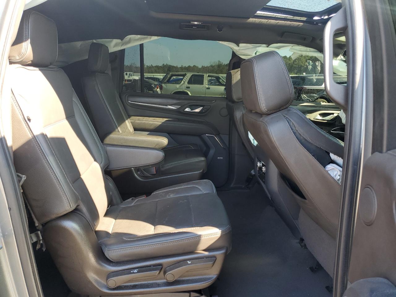 2022 GMC Yukon VIN 1GKS2JKLXNR228983 Copart auction photo, all over damage thumbnail 11