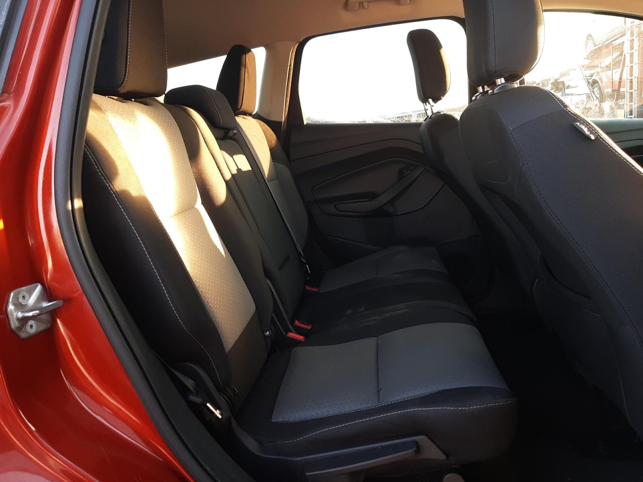 2019 Ford Escape VIN 1FMCU0GD4KUB21437 Copart auction photo, front end / side damage thumbnail 11