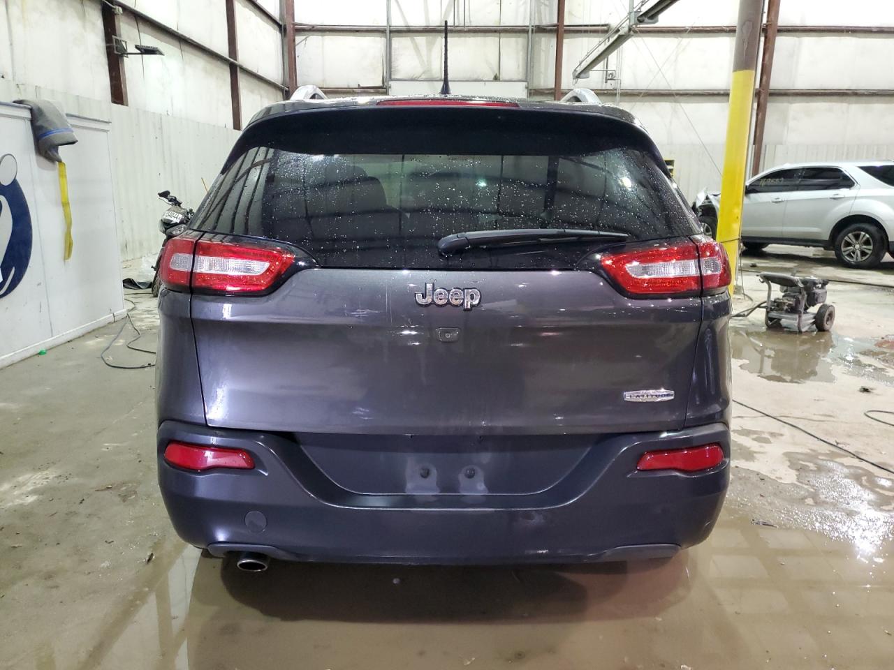 2015 Jeep Grand Cherokee VIN 1C4PJLCB3FW518488 Copart auction photo, side damage thumbnail 6