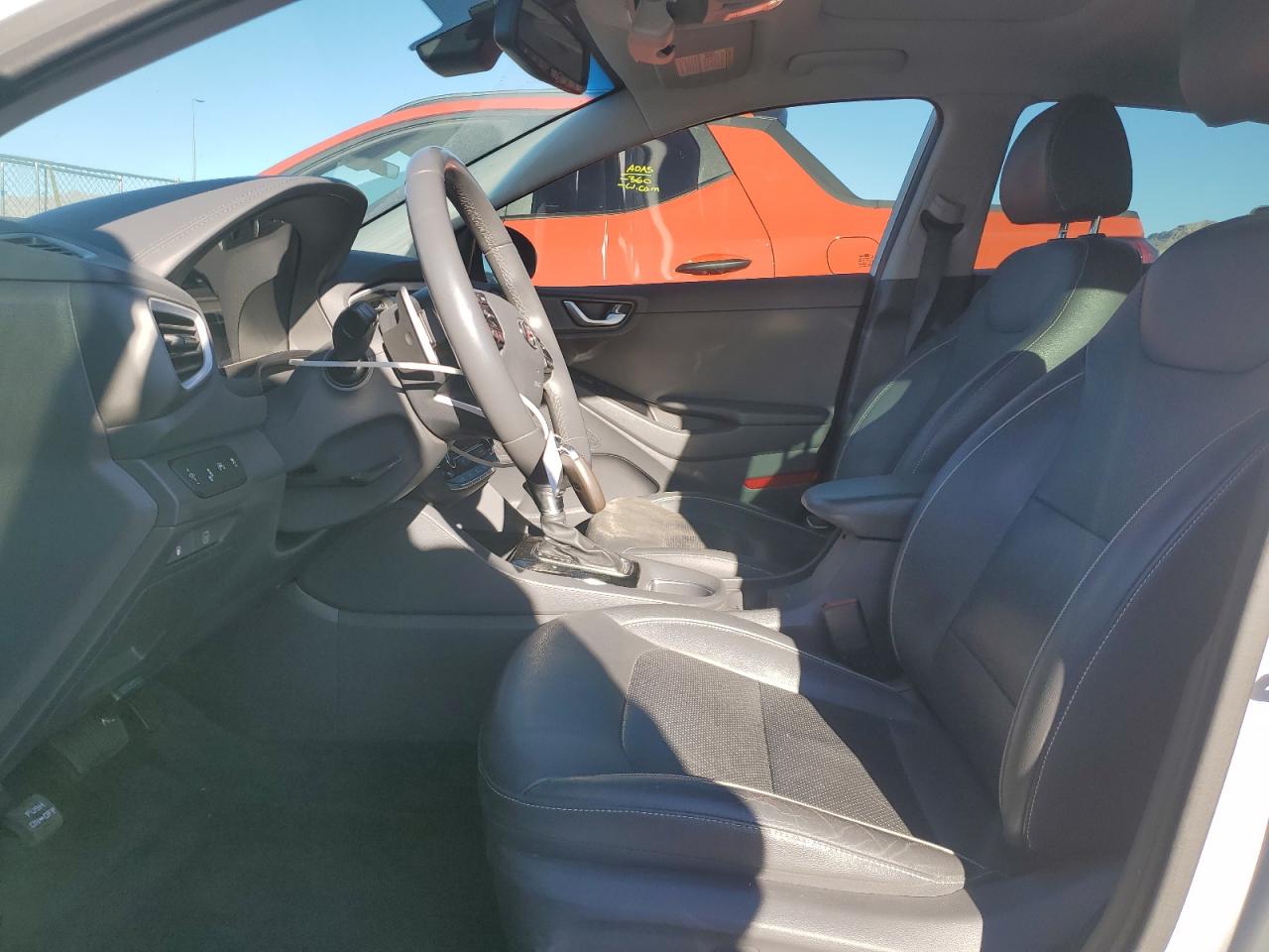 2019 Hyundai IONIQ VIN KMHC85LC4KU133103 Copart auction photo, front end damage thumbnail 7
