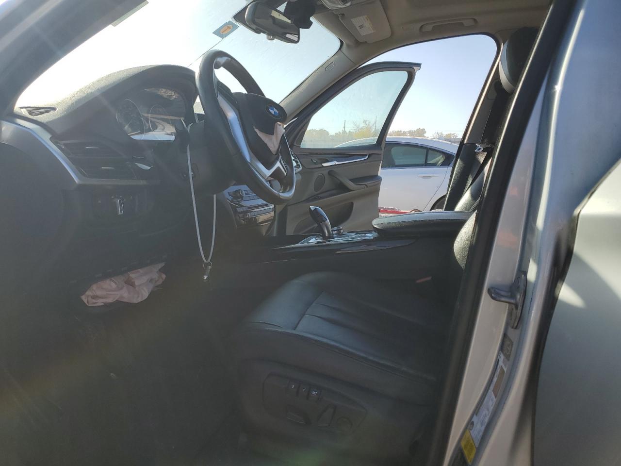 2015 BMW X5 VIN 5UXKR0C58F0K60398 Copart auction photo, front end damage thumbnail 7