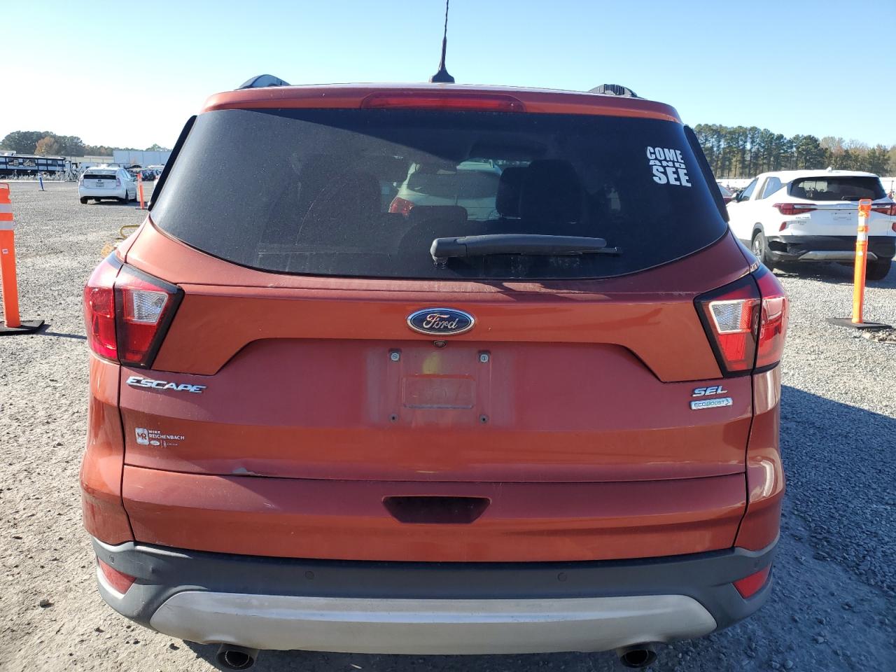 2019 Ford Escape VIN 1FMCU0HD3KUB94314 Copart auction photo, front end / side damage thumbnail 6