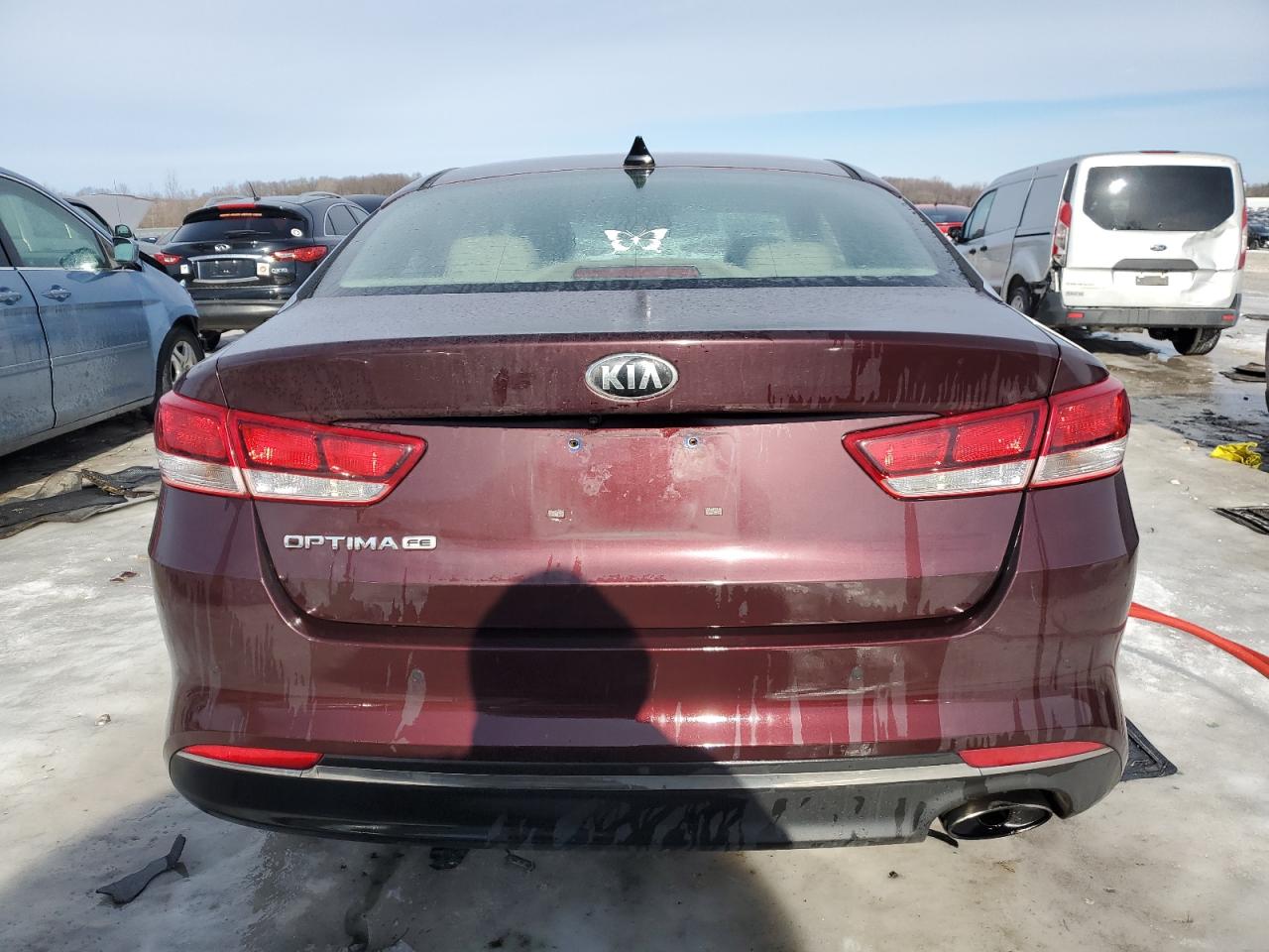 2016 KIA Optima VIN 5XXGT4L32GG074208 Copart auction photo, front end / side damage thumbnail 6
