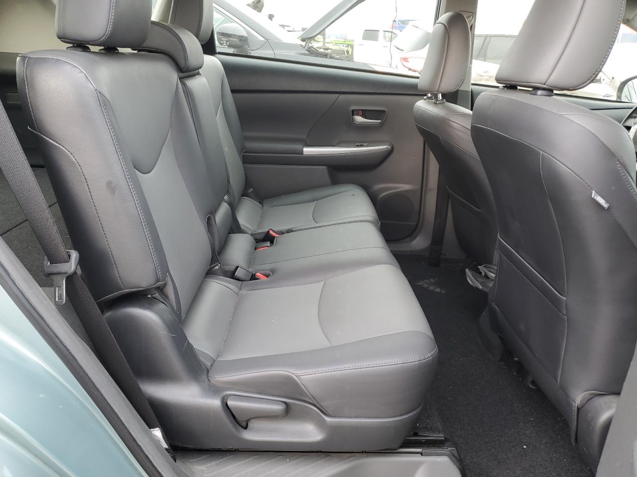 2014 Toyota Prius VIN JTDZN3EU0E3290591 Copart auction photo, front end / side damage thumbnail 11