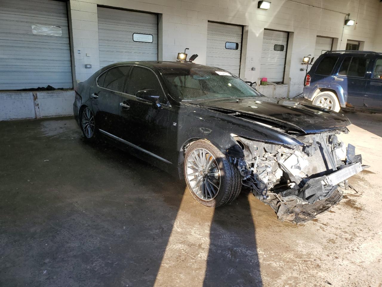 2013 Lexus LS VIN JTHCL5EF6D5015897 Copart auction photo, all over damage thumbnail 4