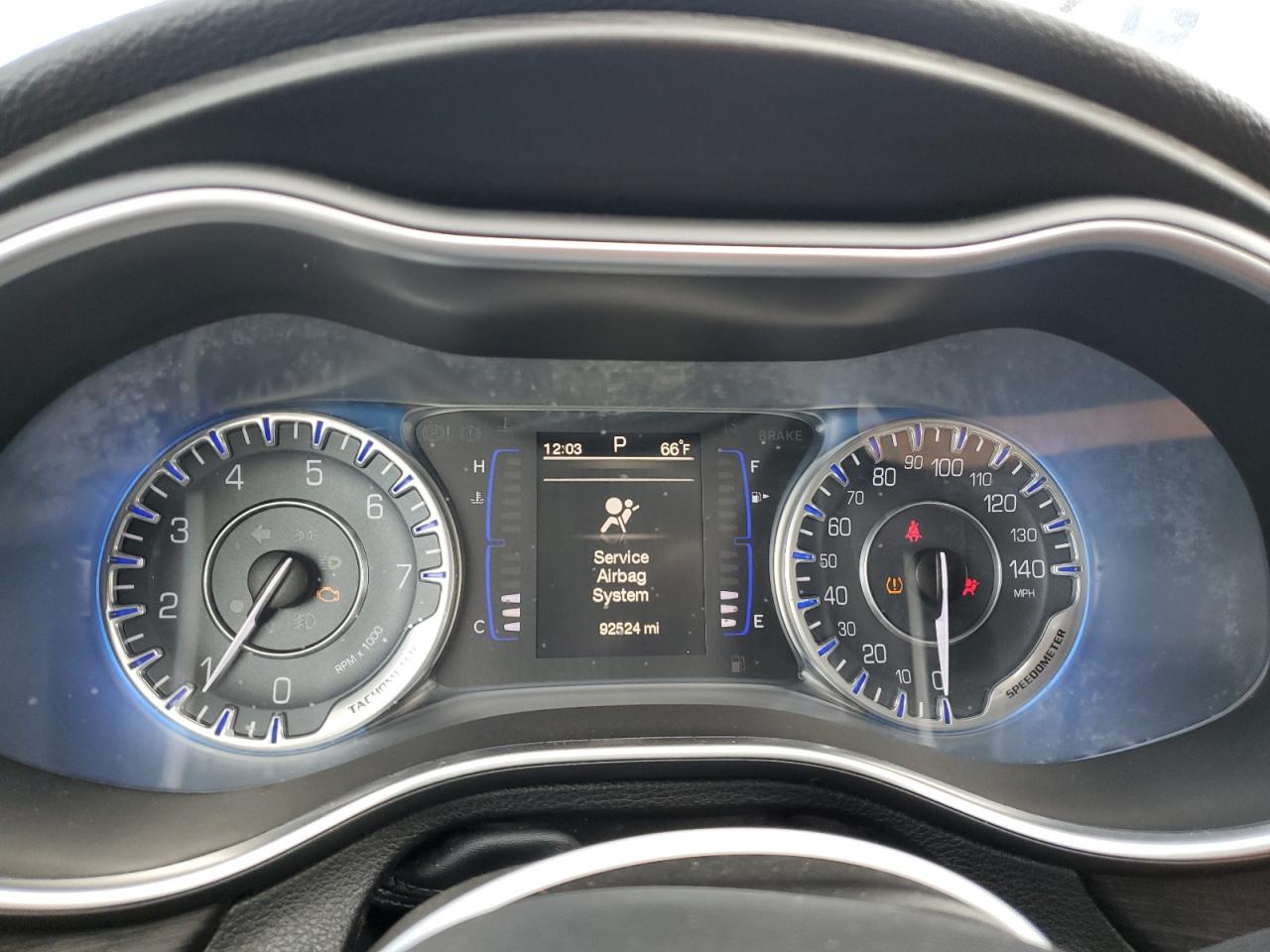 2015 Chrysler 200 VIN 1C3CCCAB5FN577628 Copart auction photo, side / front end damage thumbnail 9