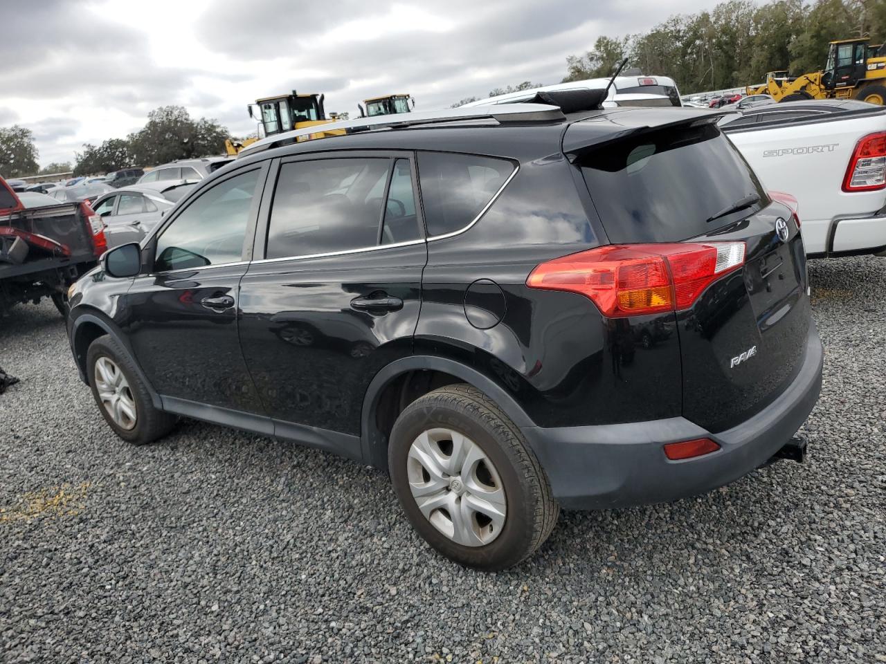 2015 Toyota RAV 4 VIN 2T3ZFREV4FW210717 Copart auction photo, side damage thumbnail 2