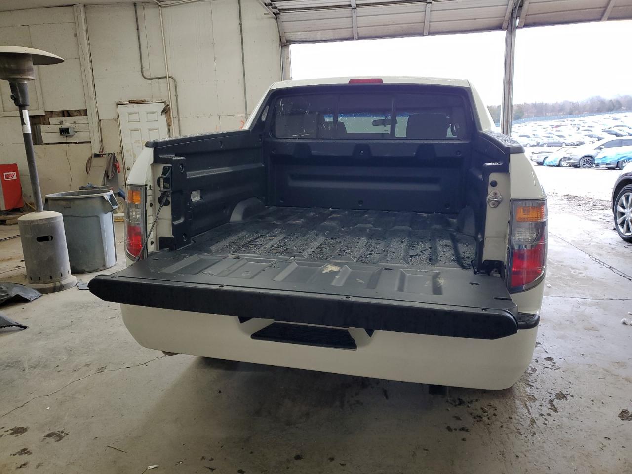 2006 Honda Ridgeline VIN 2HJYK16246H567646 Copart auction photo, front end / undercarriage damage thumbnail 6