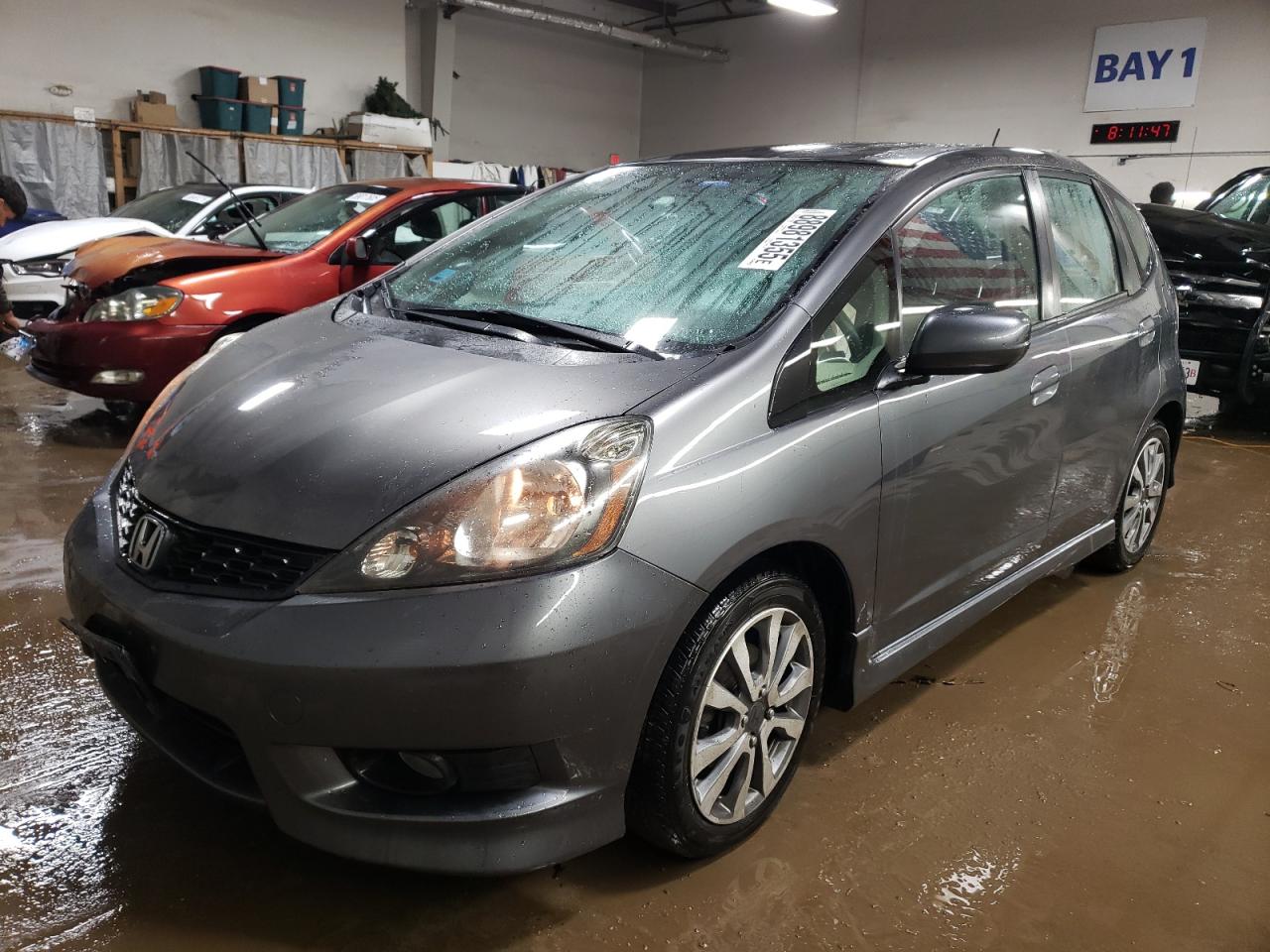 2013 Honda Fit VIN JHMGE8H57DC046698