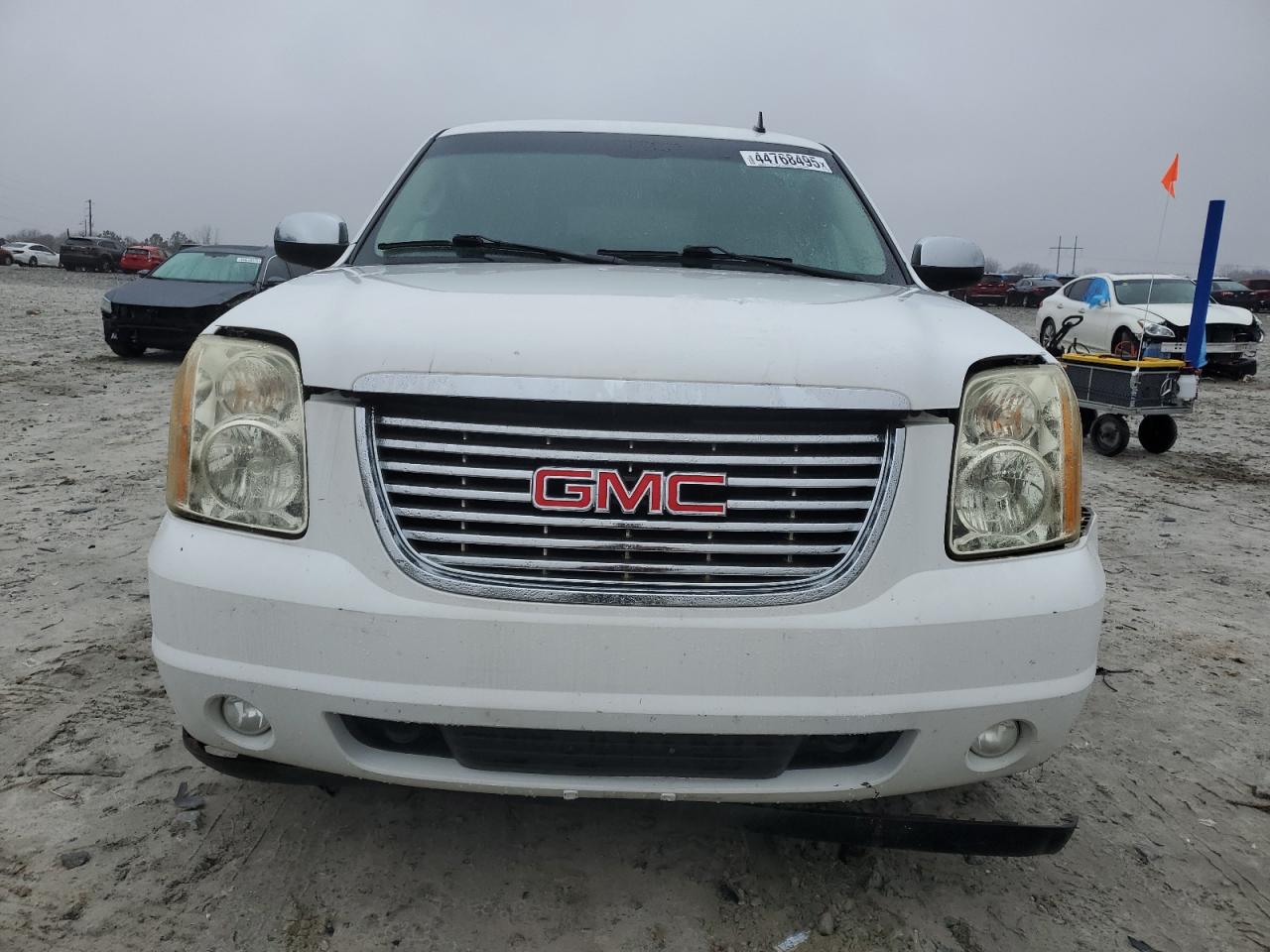 2010 GMC Yukon VIN 1GKUKCE03AR204959 Copart auction photo, front end damage thumbnail 5