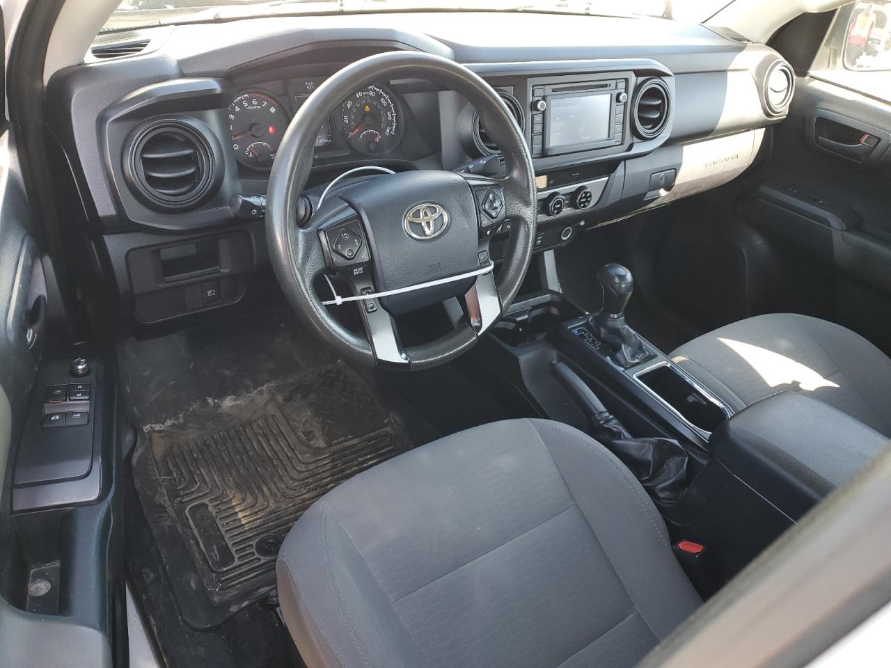 2018 Toyota Tacoma VIN 5TFRX5GN0JX108855 Copart auction photo, front end / minor dent/scratches damage thumbnail 8