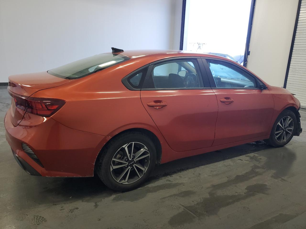 2023 KIA Forte VIN 3KPF24AD9PE548240 Copart auction photo, front end / side damage thumbnail 3