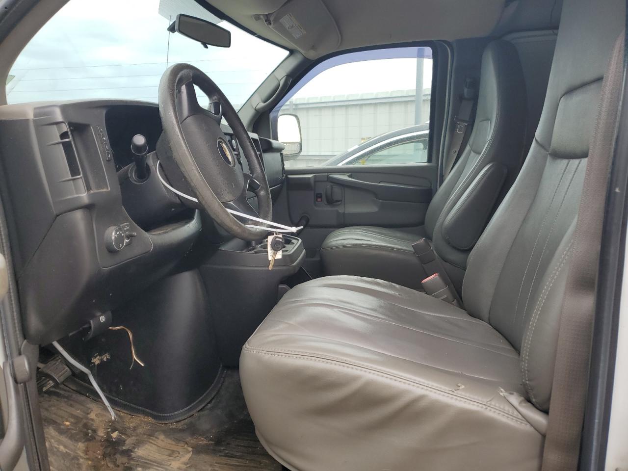 2011 Chevrolet Express VIN 1GCWGGFA7B1144673 Copart auction photo, front end / rear end damage thumbnail 7