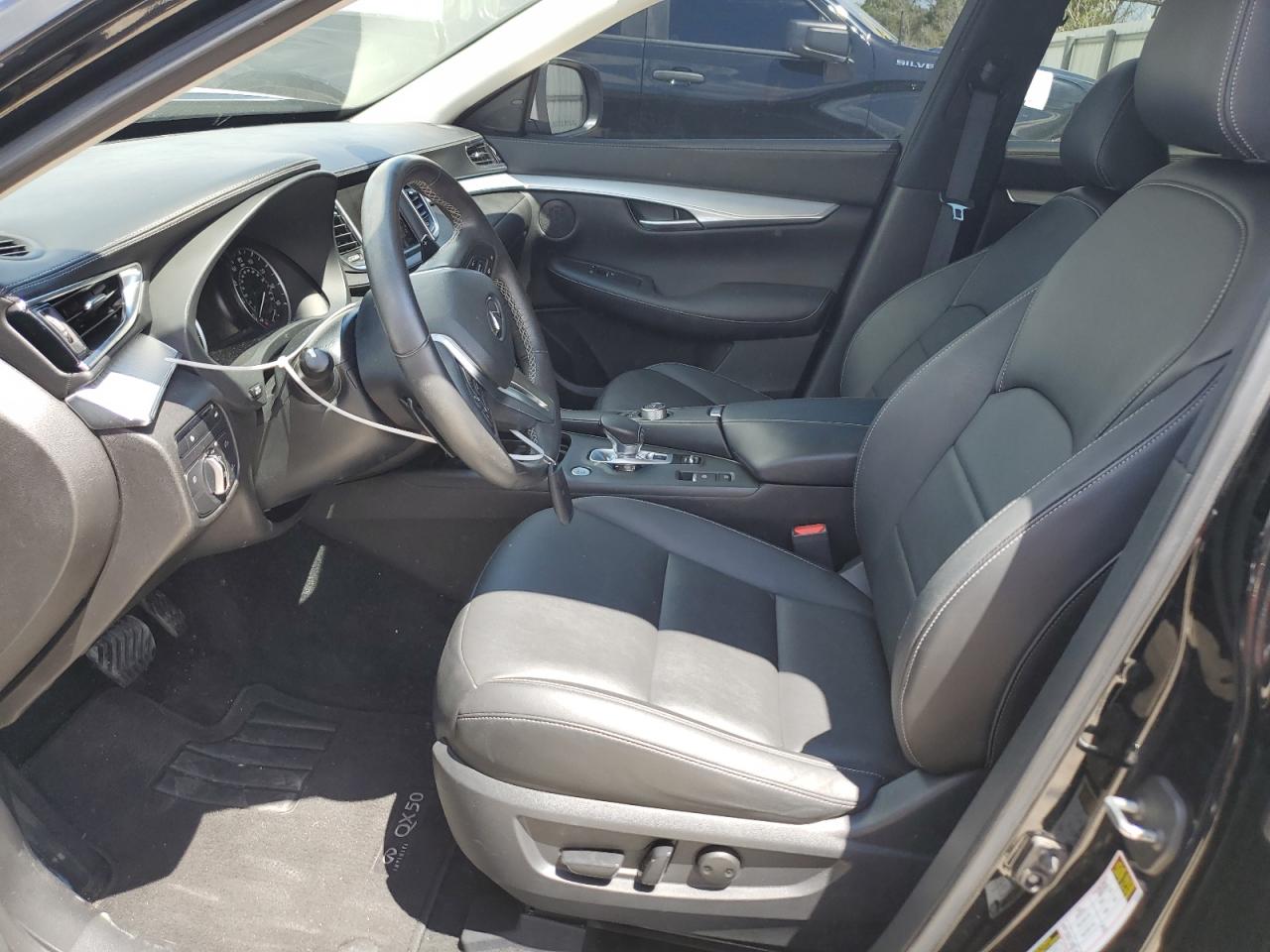 2020 Infiniti QX50 VIN 3PCAJ5M12LF110071 Copart auction photo, front end damage thumbnail 7