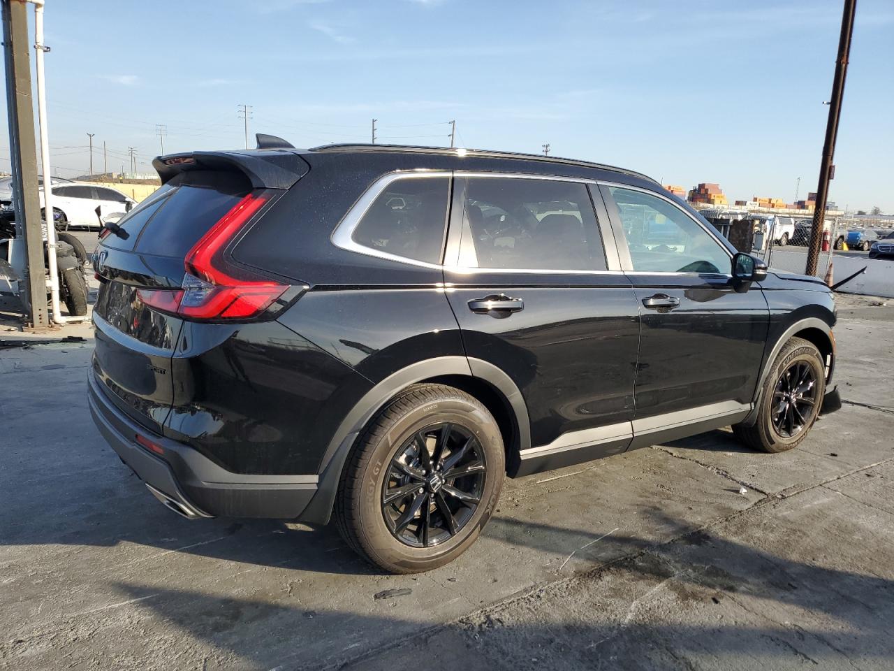 2023 Honda CR-V VIN 7FARS5H5XPE003101 Copart auction photo, front end damage thumbnail 3