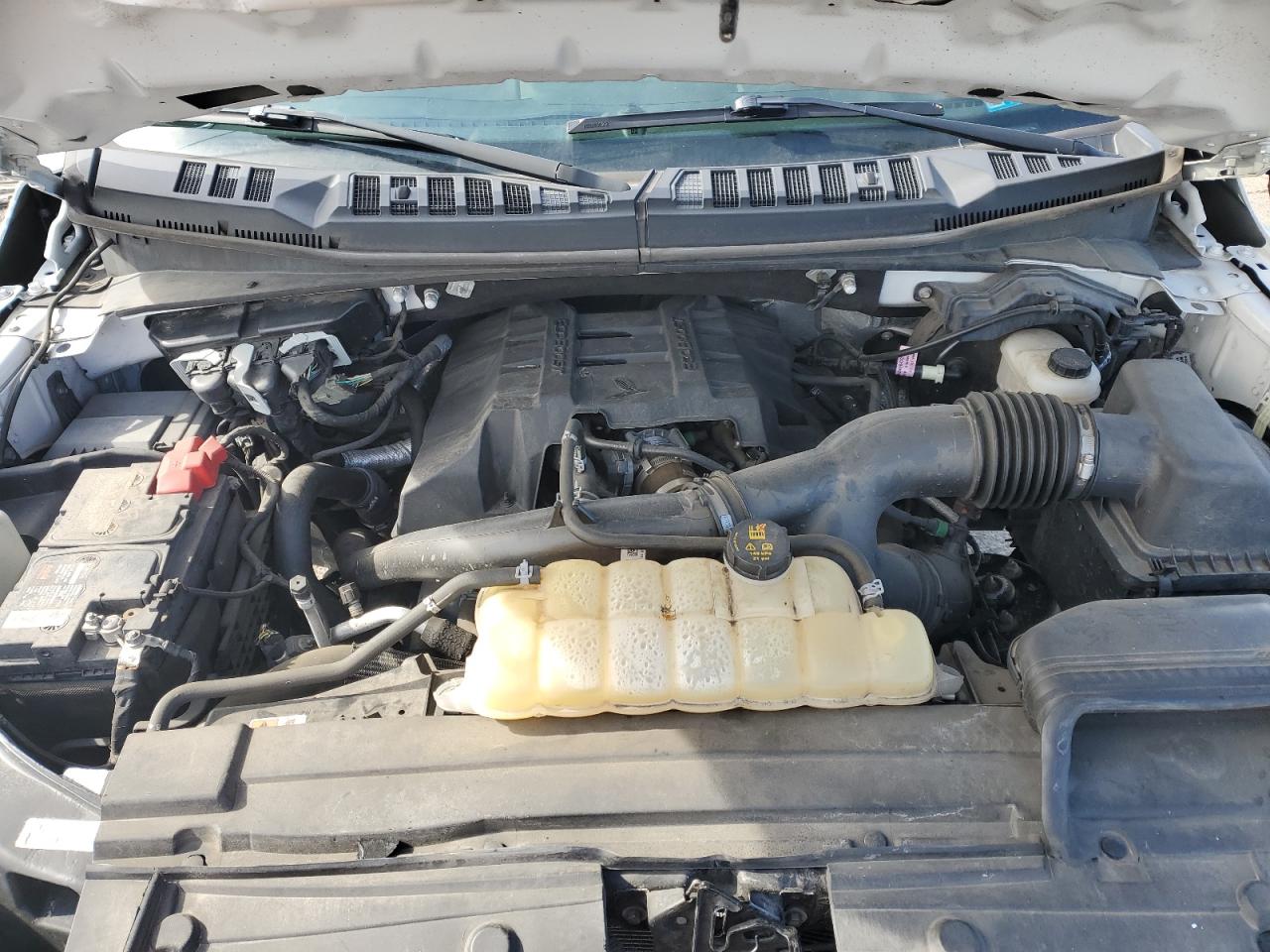2018 Ford F-150 VIN 1FTEX1EP6JKG00363 Copart auction photo, front end / side damage thumbnail 12