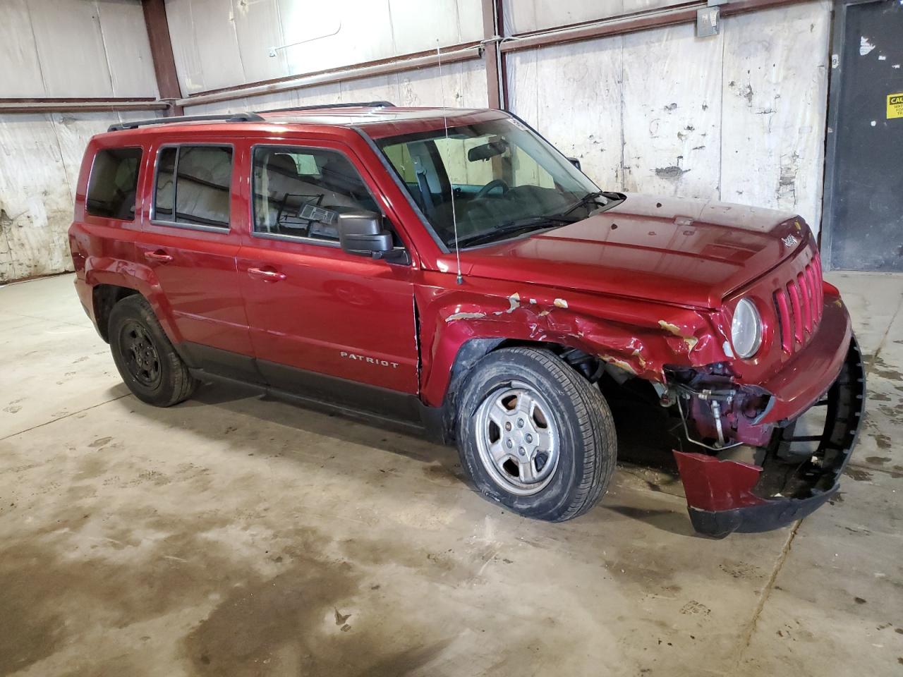 2015 Jeep Liberty (Patriot) VIN 1C4NJPBA6FD284284 Copart auction photo, front end / undercarriage damage thumbnail 4