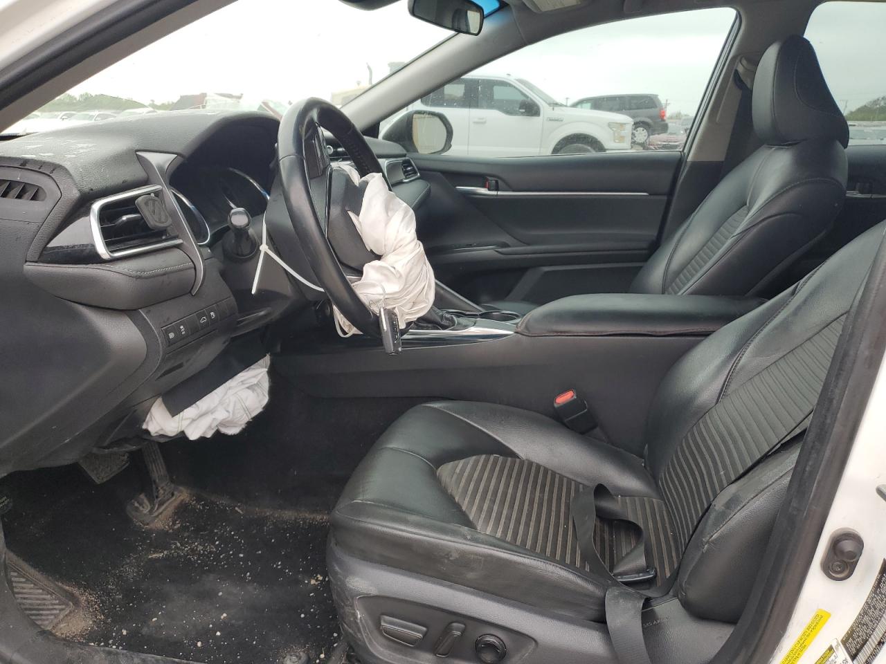 2018 Toyota Camry VIN 4T1B11HK9JU133475 Copart auction photo, front end damage thumbnail 7