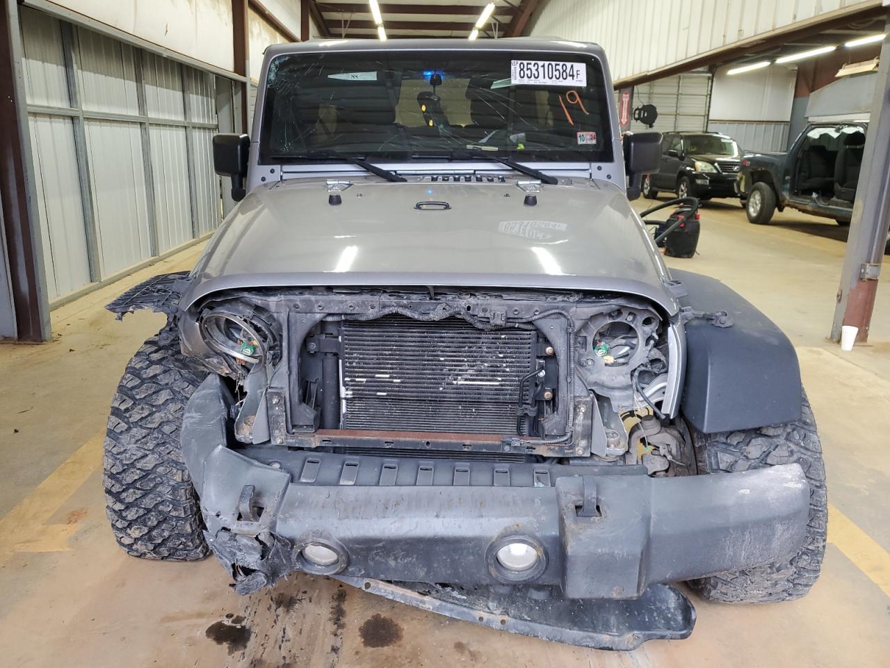 2017 Jeep Wrangler VIN 1C4BJWDGXHL547447 Copart auction photo, all over / undercarriage damage thumbnail 5